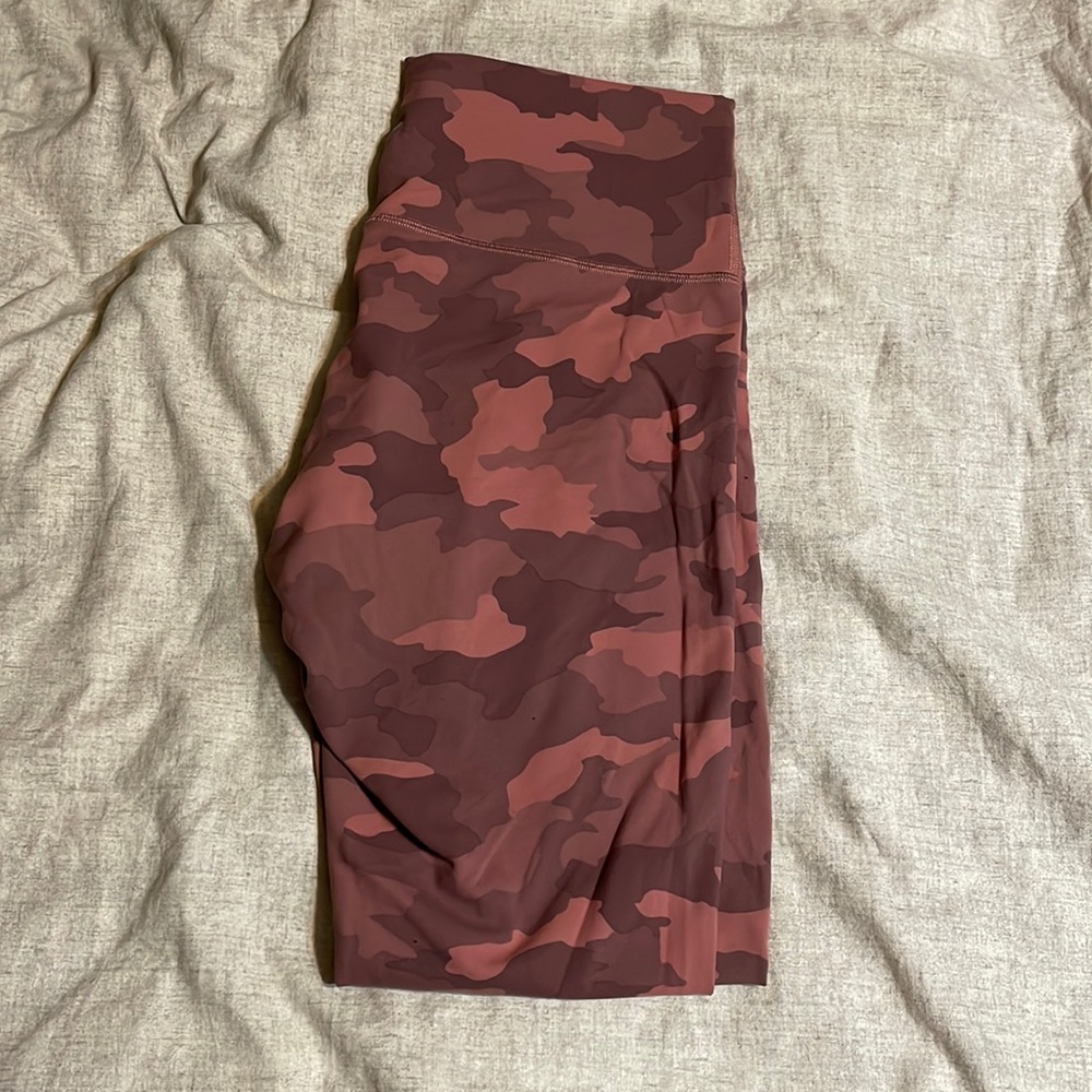 Lululemon Aligns